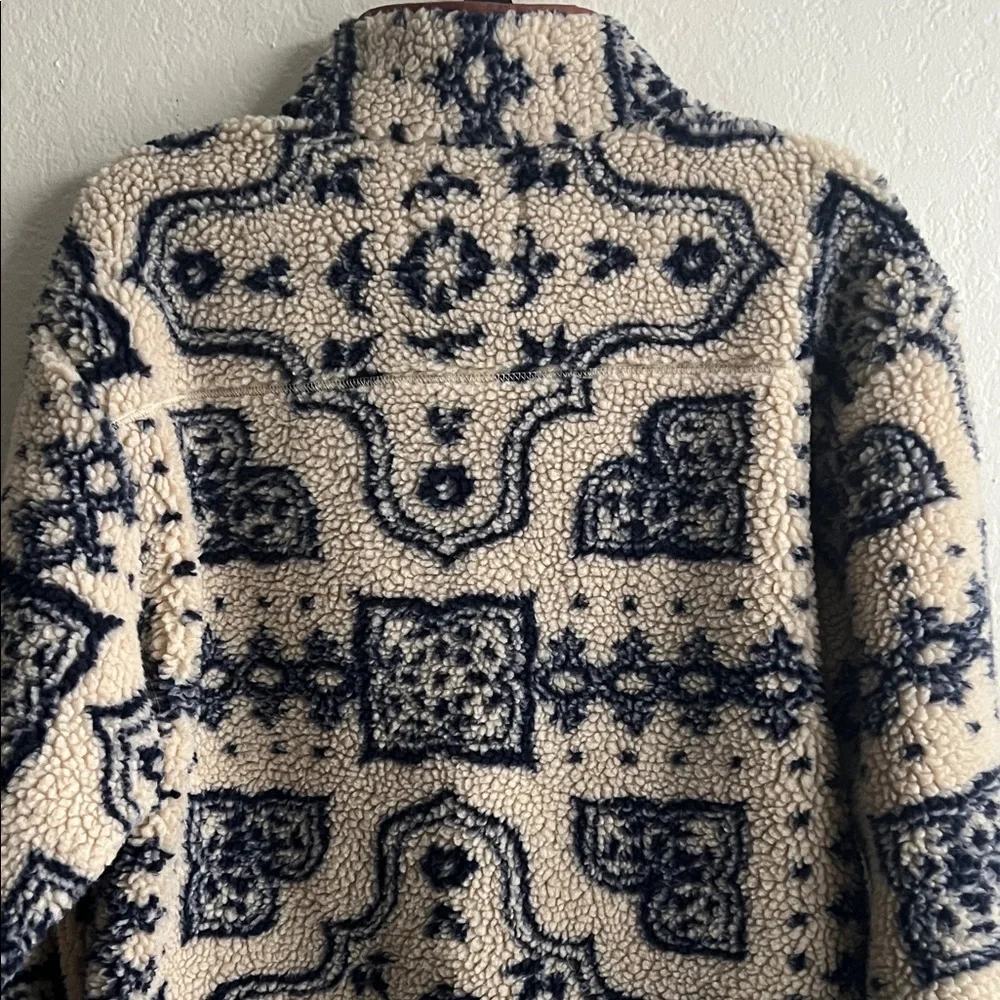 BDG Beige and Navy Patterned Jacket - Picture 9 of 16